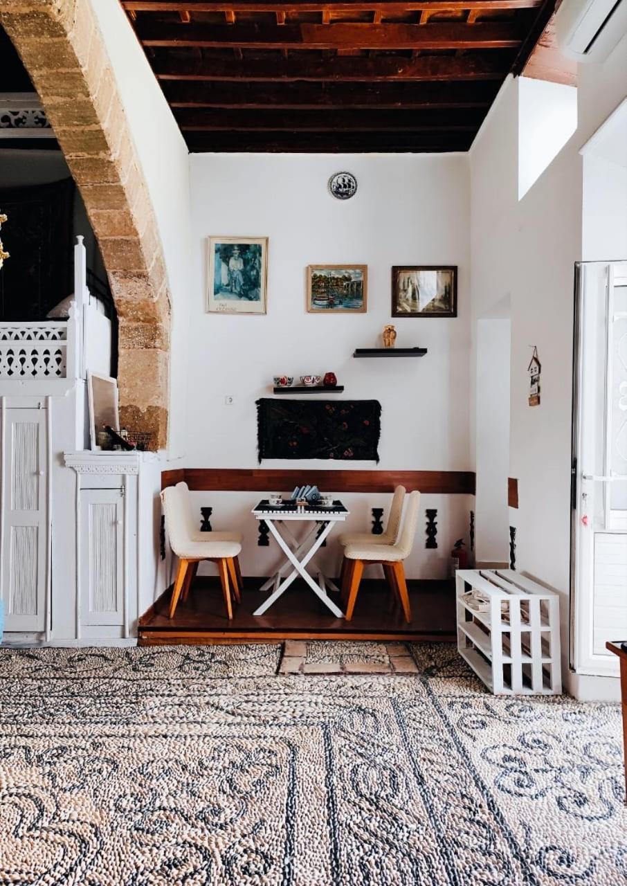 Stam Luxury Traditional House Feriehus